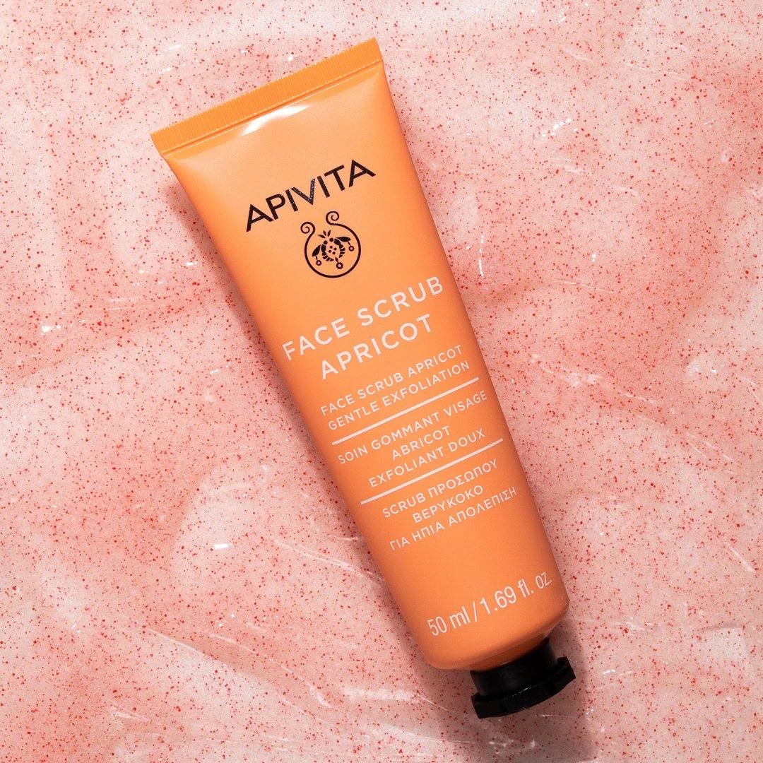 APIVITA Face Scrub Apricot Piling za Nežno Čišćenje Lica Kajsija 50 mL